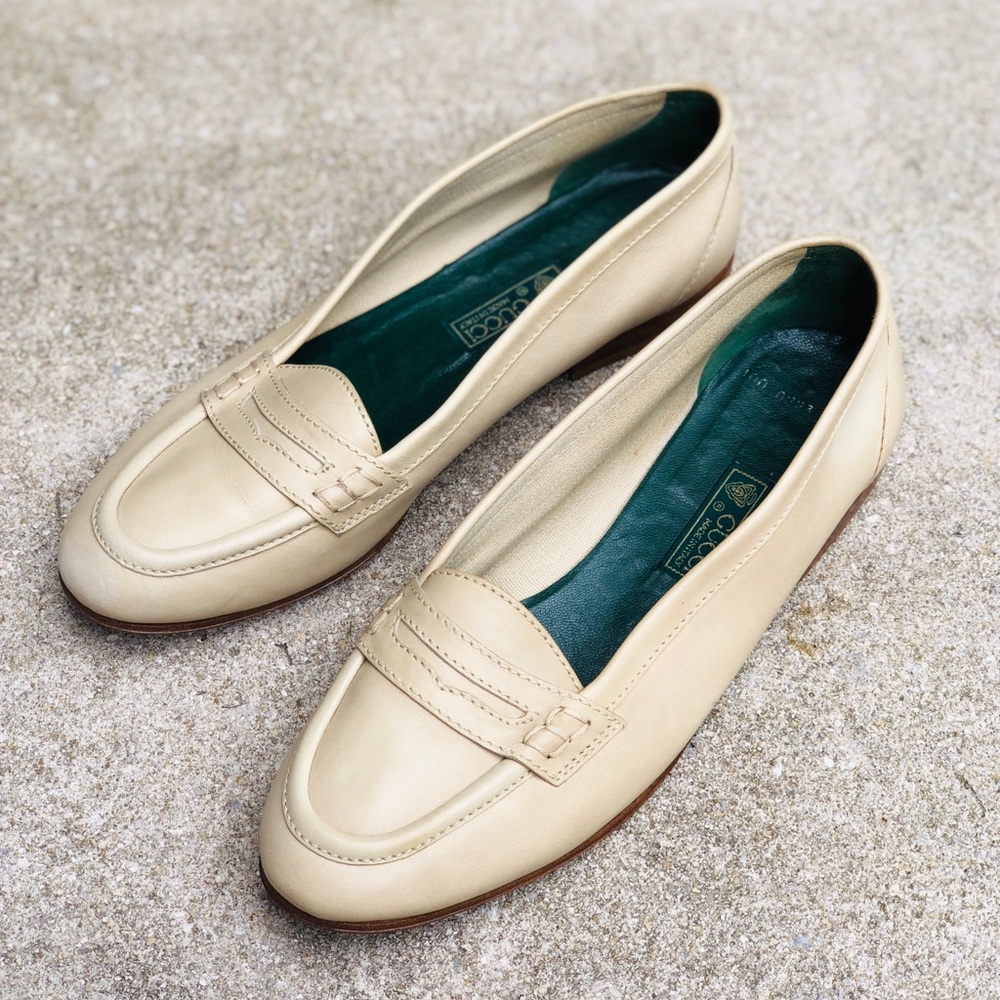 Gucci Light Beige Leather Loafers